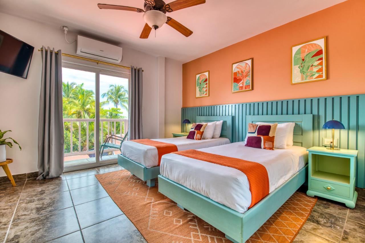 Bocas Paradise Hotel Bocas del Toro Eksteriør billede