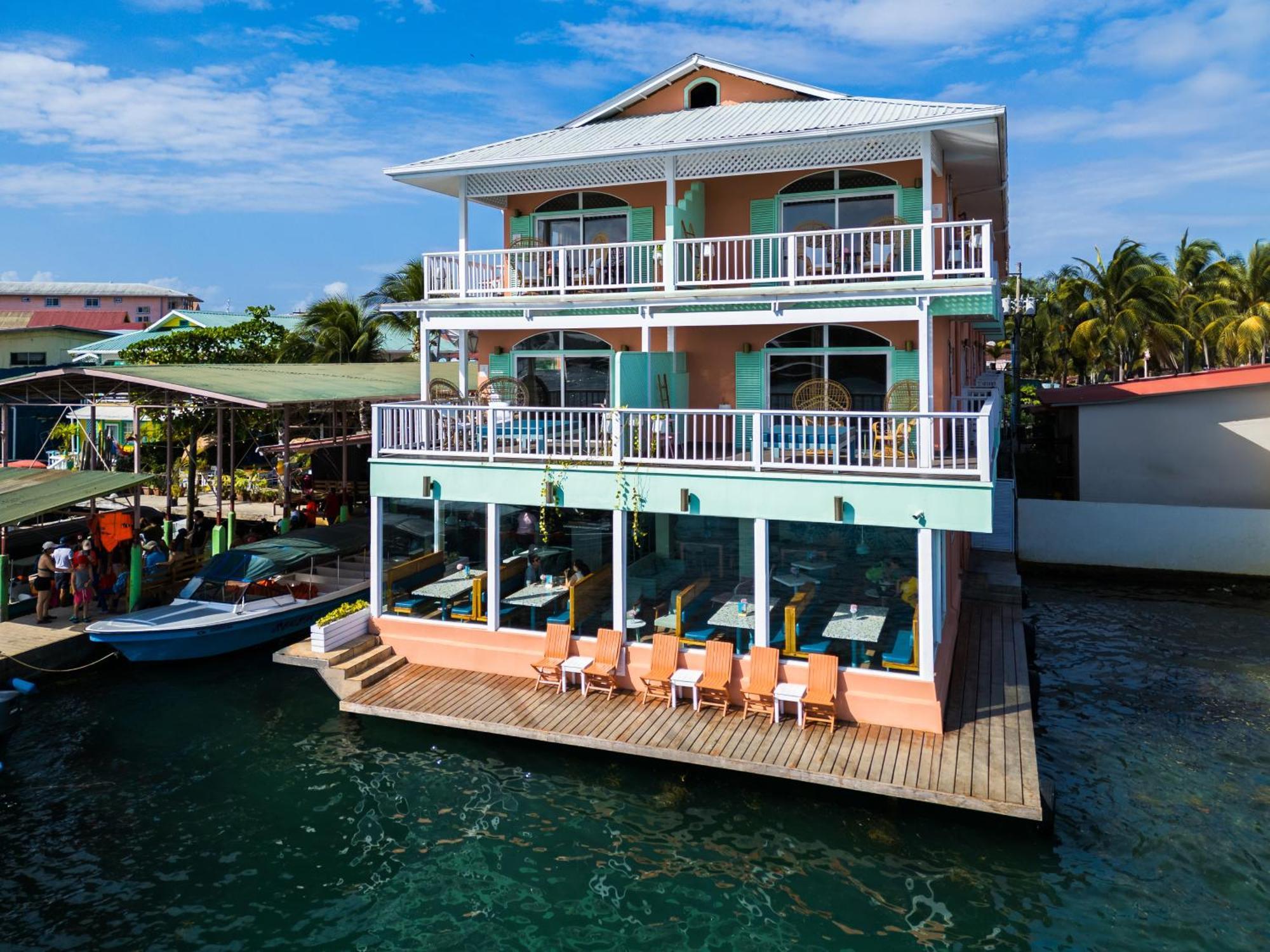 Bocas Paradise Hotel Bocas del Toro Eksteriør billede